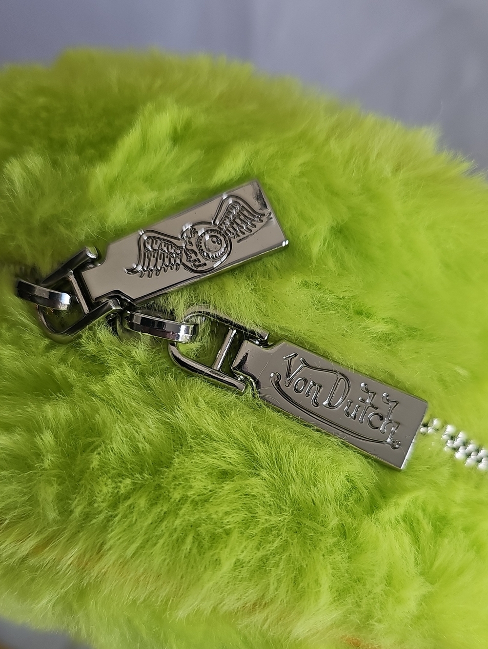 Von Dutch Neon Yellow/green Faux Fur Mini Tote with Golden Yellow Trim - Picture 5 of 12